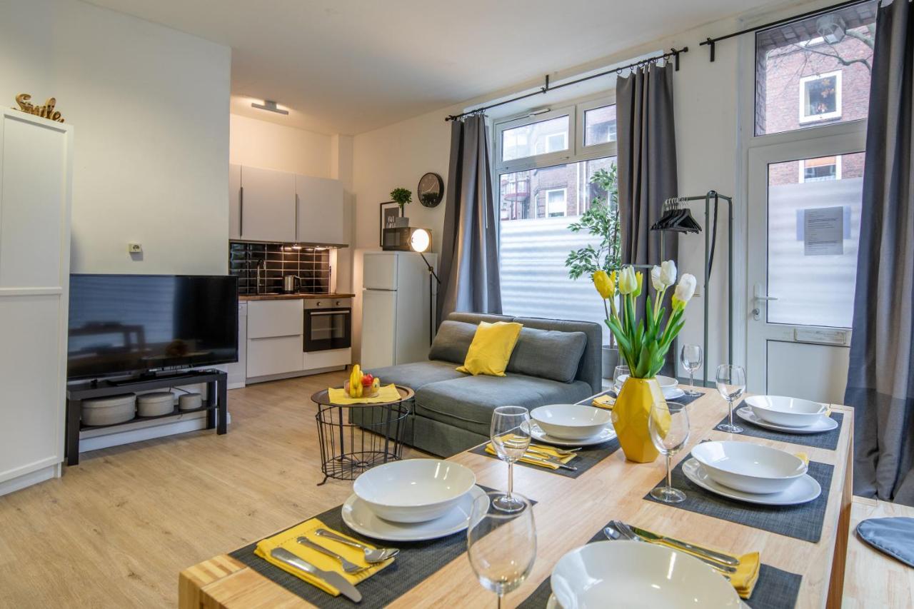 Studio Loft With Walk-In Rain-Shower Lägenhet Hamburg-Harburg Exteriör bild
